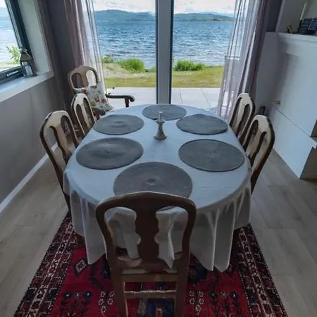 Holiday home Sjohuset Bodo
